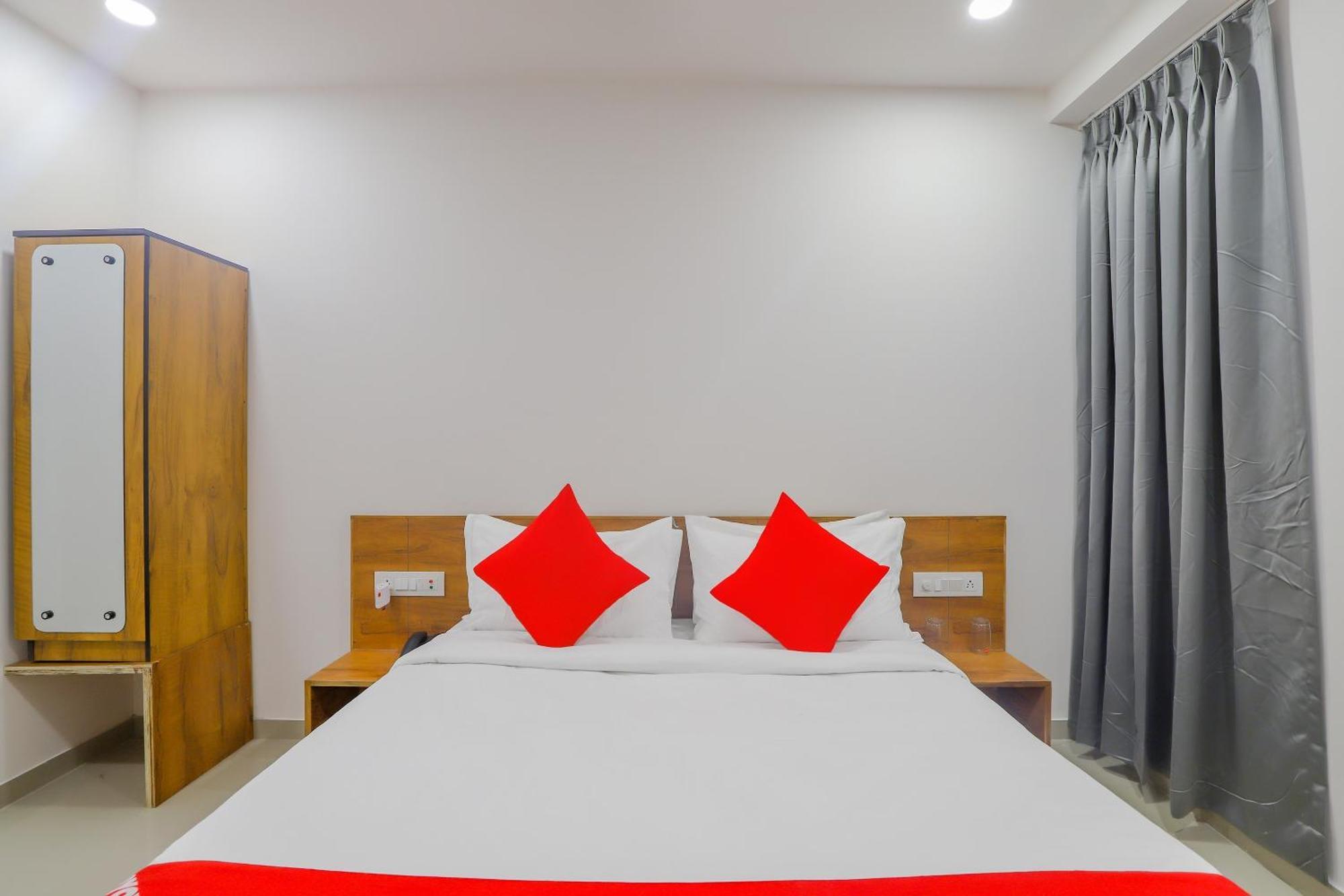 Bhatha Hotel O Casa Marina מראה חיצוני תמונה