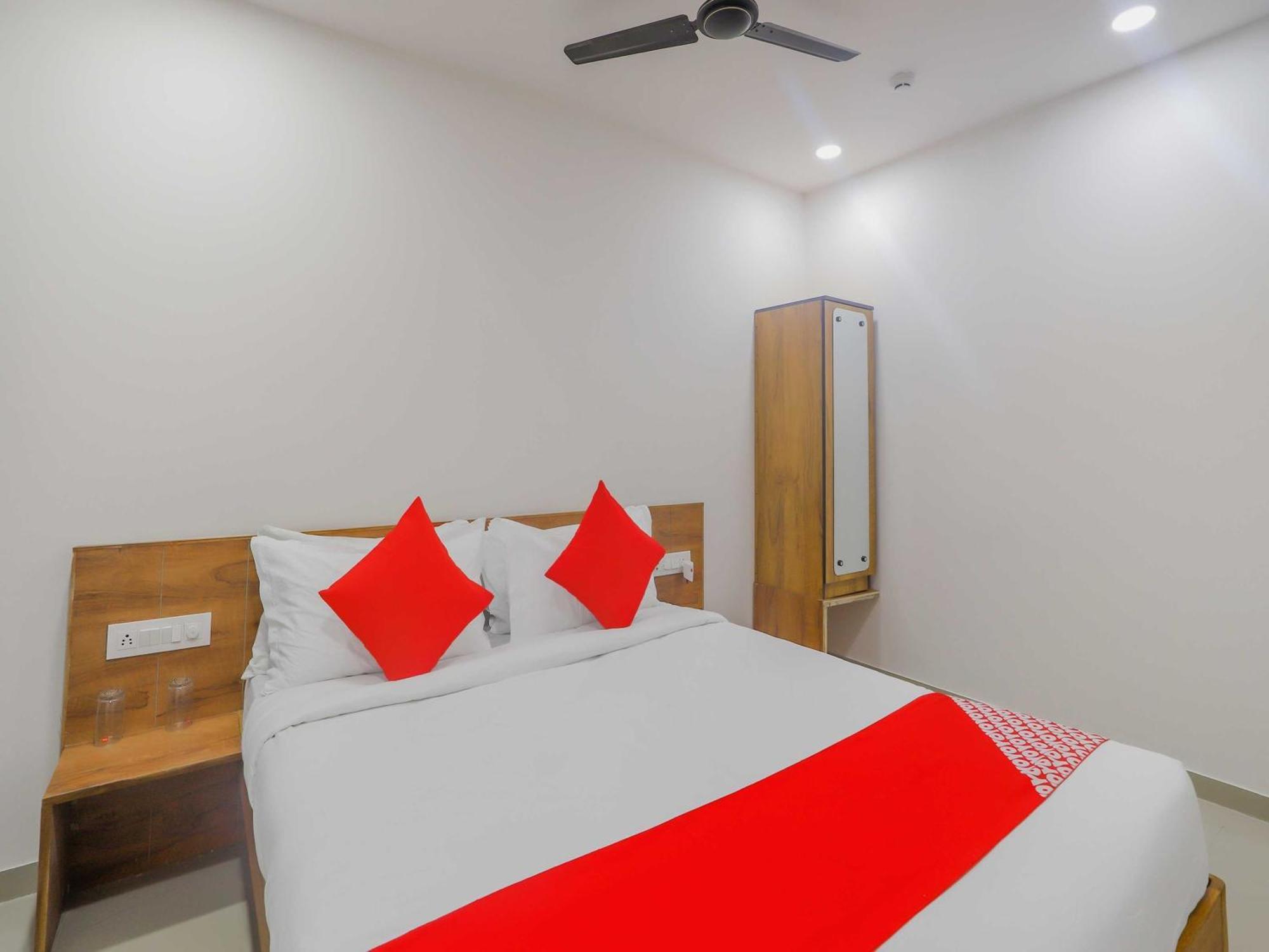 Bhatha Hotel O Casa Marina מראה חיצוני תמונה